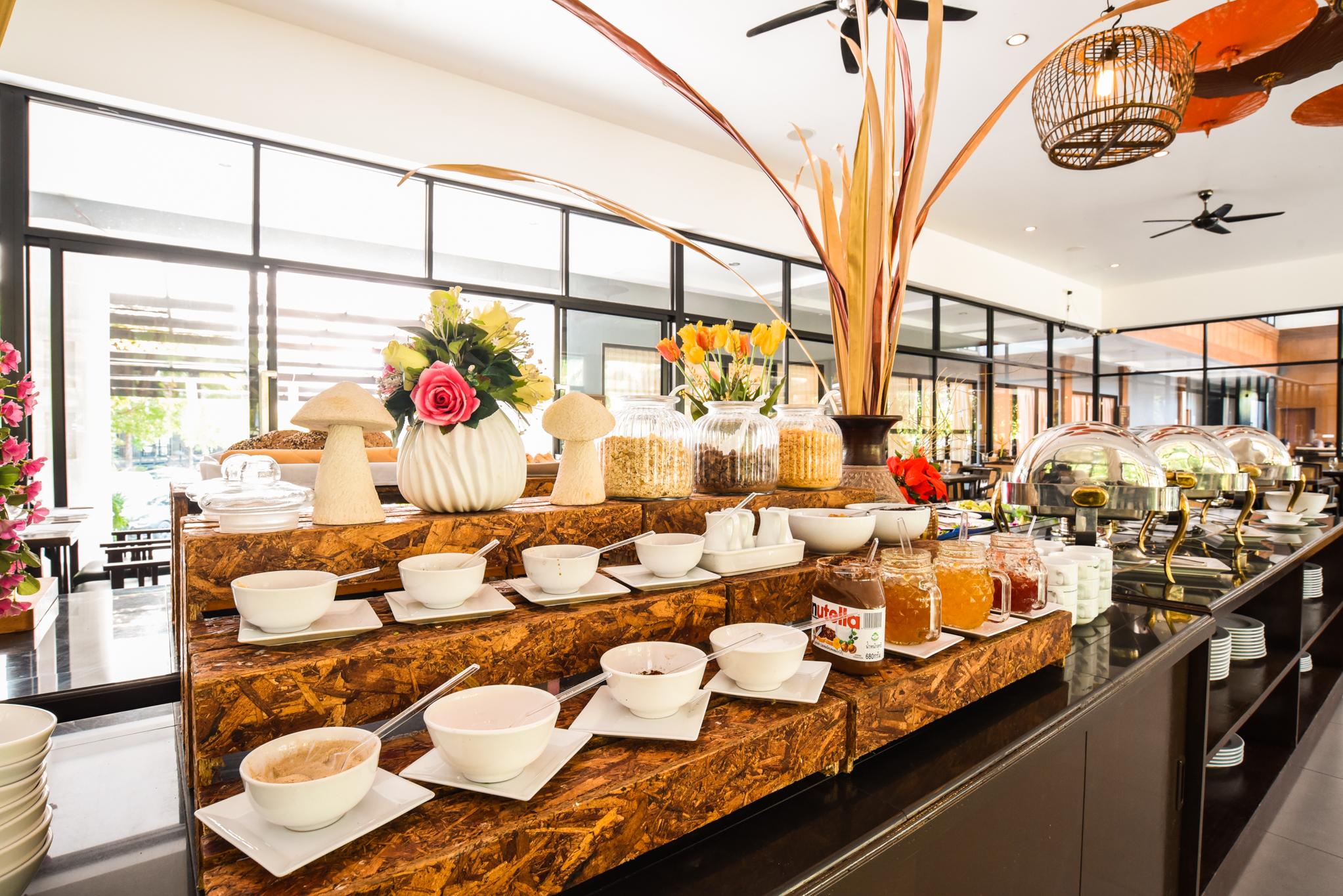 Ramada By Wyndham Aonang Krabi Otel Dış mekan fotoğraf